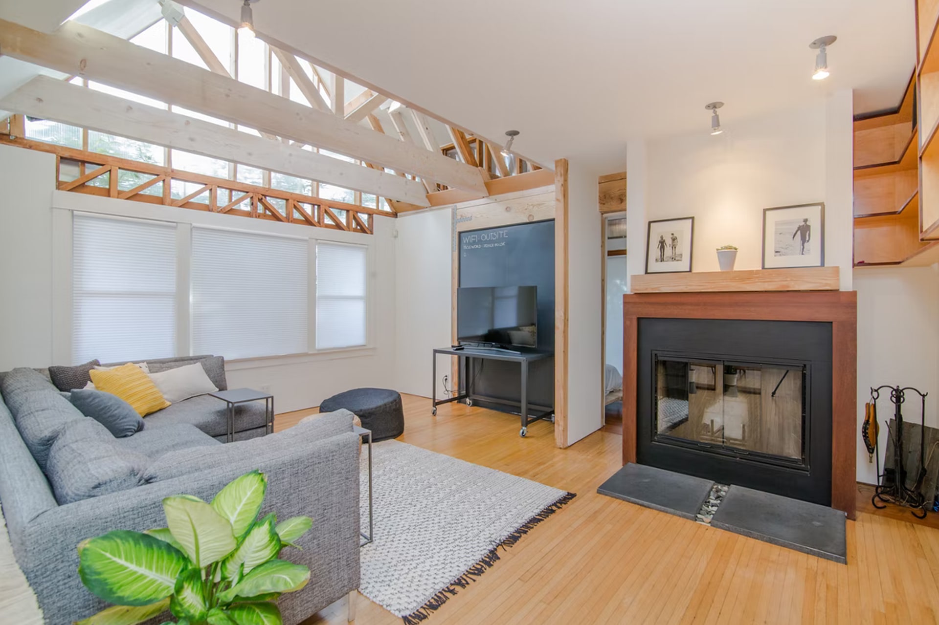 Property marketplace visual